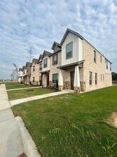 4001 Avion Dr in Sanger, TX - Building Photo - Building Photo