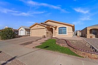 14351 Spanish Point Dr in El Paso, TX - Building Photo - Building Photo