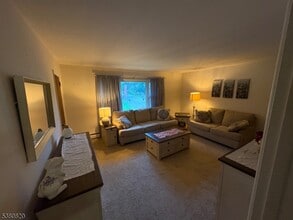 38 Park St in Wanaque, NJ - Building Photo - Building Photo