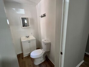 329 E 28th St in Baltimore, MD - Building Photo - Building Photo