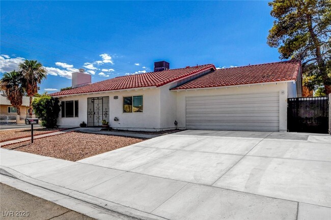 property at 4367 S Mojave Rd