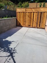 2661 Valleywood Dr in San Bruno, CA - Foto de edificio - Building Photo