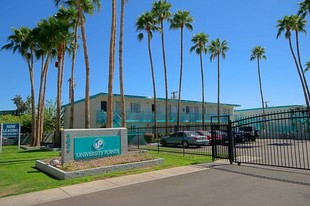 Cortez Palms Apartments