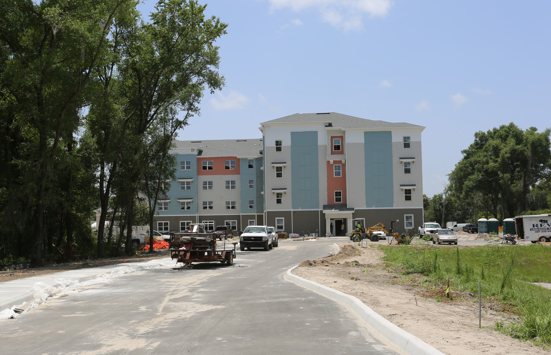 Banyan Cove Apartments in DeLand, FL - Building Photo