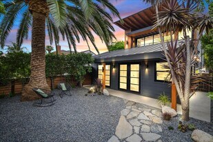 4027 Moore St in Los Angeles, CA - Building Photo