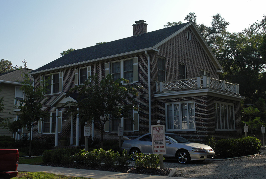 115 NW 12th Ter in Gainesville, FL - Foto de edificio