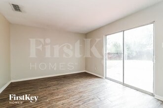 501 Curtis Pl in Grand Prairie, TX - Building Photo - Building Photo