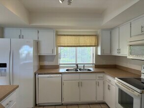 4036 SW 2nd Pl in Cape Coral, FL - Building Photo - Building Photo