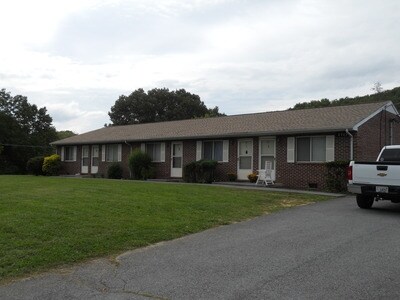 2703 Watauga Rd in Johnson City, TN - Building Photo