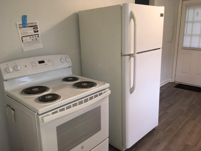 2335 Scotty Cir in Decatur, GA - Building Photo - Building Photo