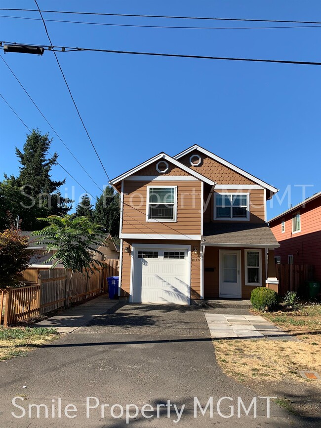 property at 8013 SE Ogden St