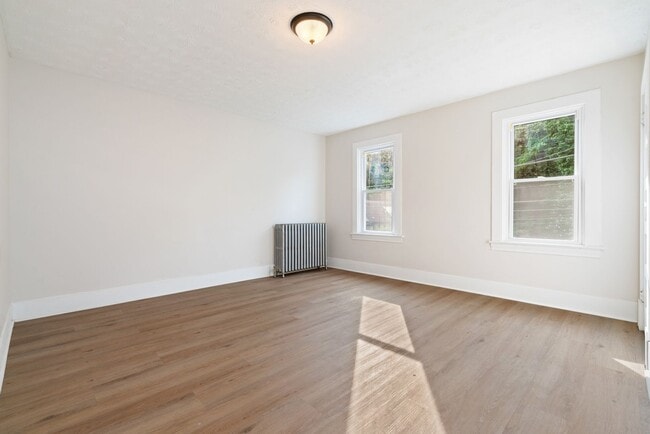 1609 Lynn Ave in Turtle Creek, PA - Building Photo - Building Photo