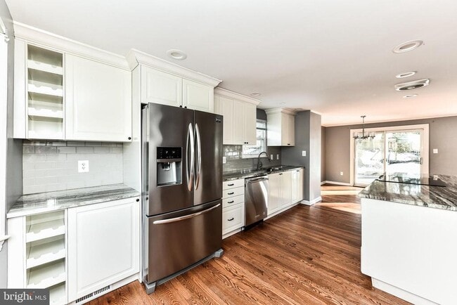 2009 Wellfleet Ct in Falls Church, VA - Building Photo - Building Photo