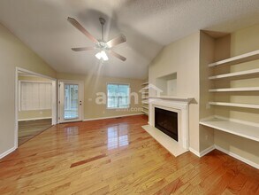 247 Clayton Pointe Dr in Clayton, NC - Building Photo - Building Photo