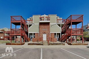 970 S Dawson Way, Unit 1811 in Aurora, CO - Building Photo