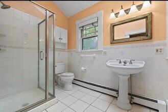 118 Elm St, Unit 1 in Marlborough, MA - Foto de edificio - Building Photo