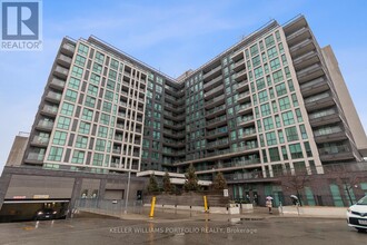 80-1180 Esther Lorrie Dr in Toronto, ON - Building Photo - Building Photo