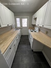 2366 Glenmawr Ave, Unit 3 in Columbus, OH - Building Photo - Building Photo