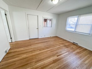 703 Spencer St NE in Grand Rapids, MI - Building Photo - Building Photo