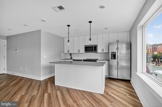 3965 Lancaster Ave in Philadelphia, PA - Building Photo - Building Photo