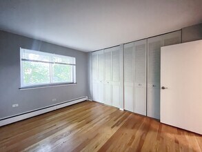 736 W Buena Ave in Chicago, IL - Foto de edificio - Building Photo