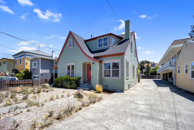 1424 Sherman St in Alameda, CA - Building Photo - Building Photo