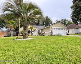 3419 Bristol Bridge Rd in Orange Park, FL - Building Photo