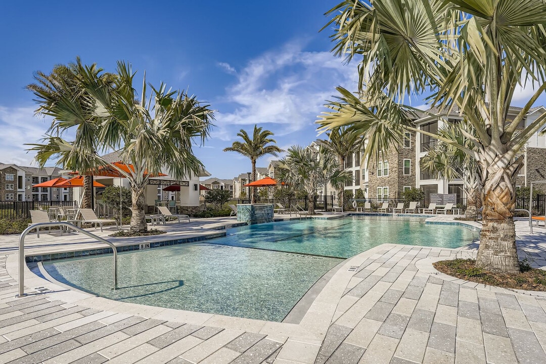 Integra Isles in Leesburg, FL - Building Photo