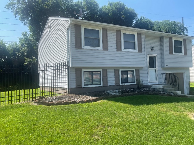 property at 3822 Cass Creek Ct