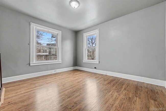 240 S 5th Ave in Mount Vernon, NY - Building Photo - Building Photo