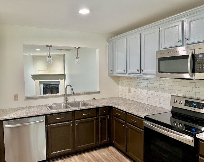 property at 1505 Clermont Rd