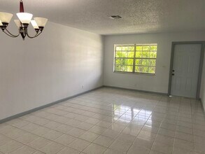4597 Arthur St in Palm Beach Gardens, FL - Building Photo - Building Photo