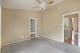 7660 Skillman St in Dallas, TX - Building Photo - Building Photo