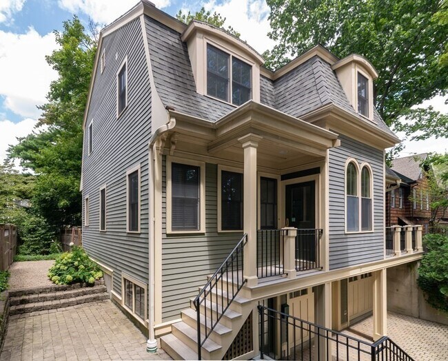 37 Mt Vernon St in Cambridge, MA - Building Photo - Building Photo