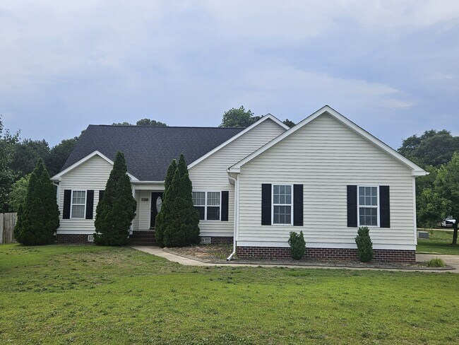 property at 203 Towbridge Ln