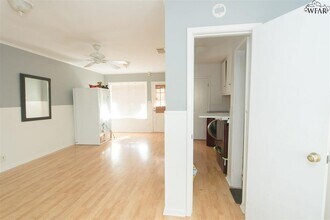 2415 Ellingham in Wichita Falls, TX - Building Photo - Building Photo