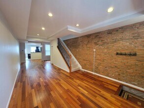 9 N Luzerne Ave in Baltimore, MD - Building Photo - Building Photo