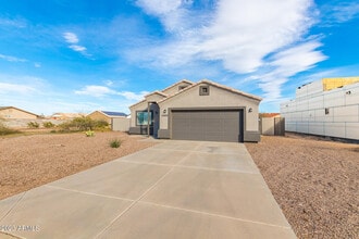 14805 Charco Rd in Arizona City, AZ - Building Photo - Building Photo