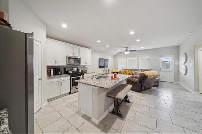 7515 Flintrock Hollow Trail in Richmond, TX - Building Photo - Building Photo