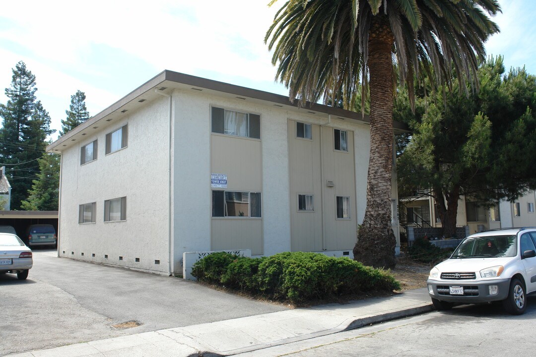 2265 Deborah Dr in Santa Clara, CA - Foto de edificio