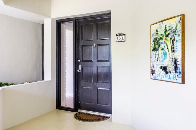 1100 Marine Way W in North Palm Beach, FL - Building Photo - Building Photo