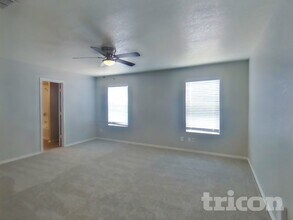 4518 Safe Hbr in San Antonio, TX - Foto de edificio - Building Photo