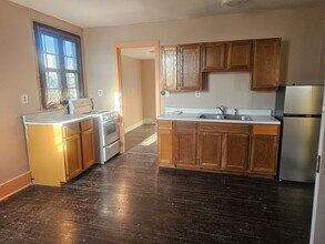 714 Buffalo Ave in Niagara Falls, NY - Building Photo - Building Photo