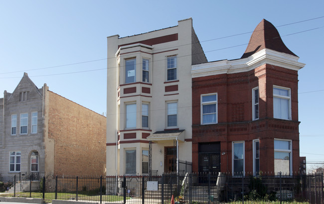 3766 S Indiana Ave in Chicago, IL - Building Photo - Building Photo