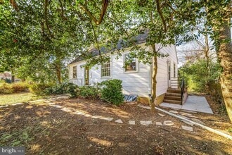 601 N Oak St in Falls Church, VA - Building Photo - Building Photo