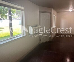 2121 S 2nd Ave-Unit -103 in Walla Walla, WA - Building Photo - Building Photo