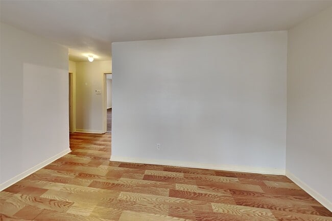 property at 4310 Boynton Dr