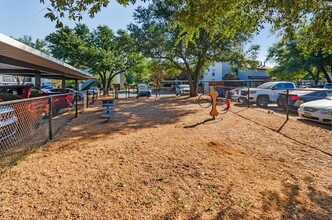 Cobblestone in Arlington, TX - Foto de edificio - Building Photo