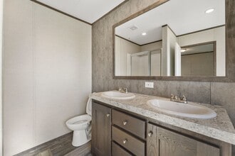 7975 Peden Rd in Azle, TX - Building Photo - Building Photo