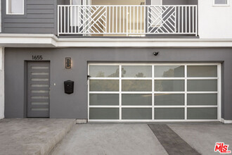 1655 Sargent Ct in Los Angeles, CA - Building Photo - Building Photo